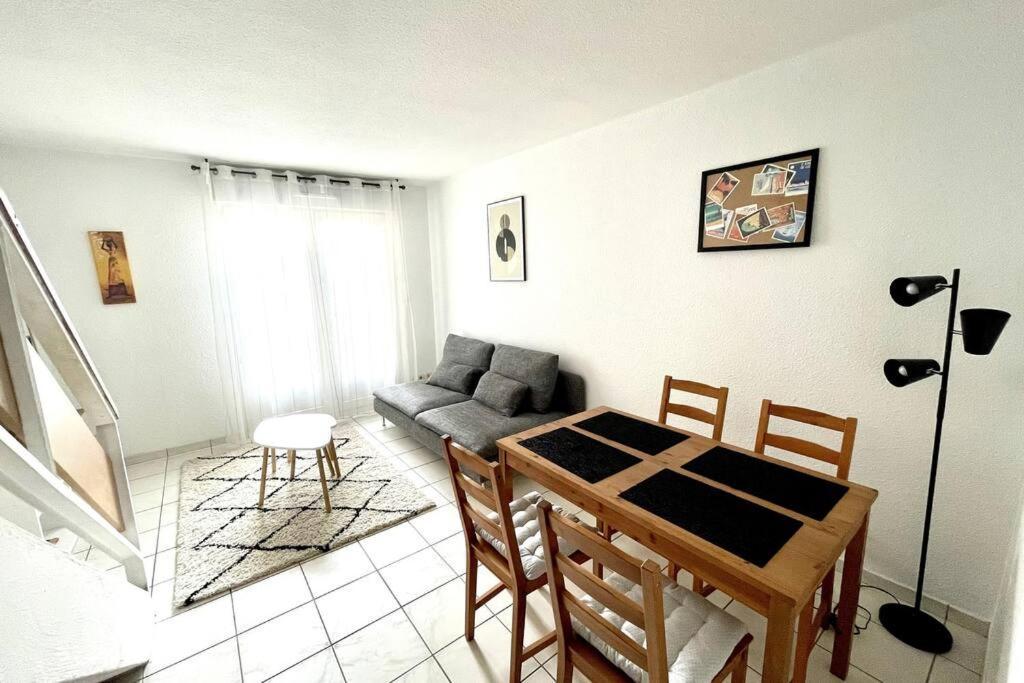 Duplex Moderne Proche De Toutes Commodites بوردو المظهر الخارجي الصورة